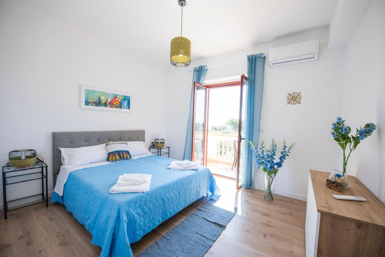 B&B Casa Cosmano Brancaleone Marina Eksteriør billede